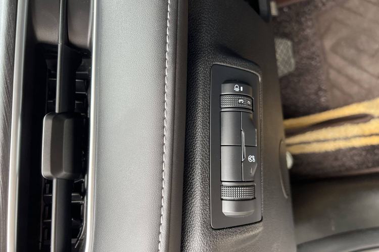 Used Chery Tiggo 7 PLUS 2021 Kunpeng Edition 1.6TGDI DCT Luxury Model Interior 4