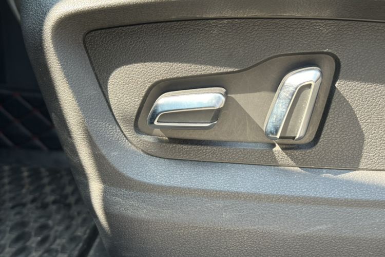 Used Chery Tiggo 7 PLUS 2021 1.5T CVT Prestige Model Interior 9