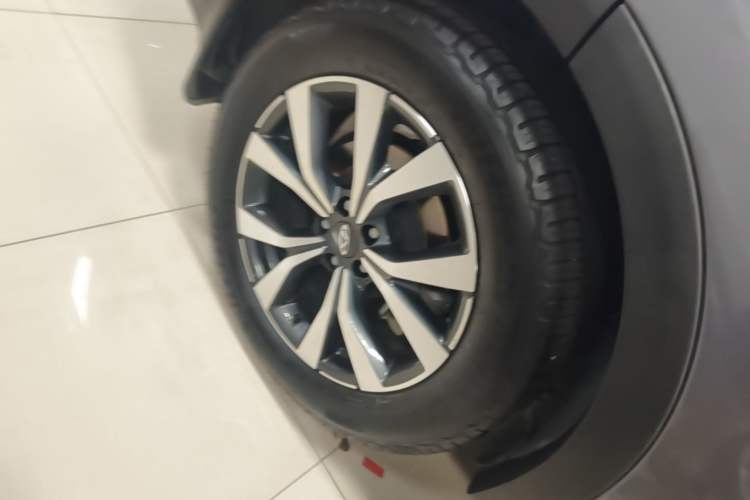 Used Chery Tiggo 7 PLUS 2021 Kunpeng Edition 1.6 TGDI DCT Prestige Model Right Rear Wheel Hub