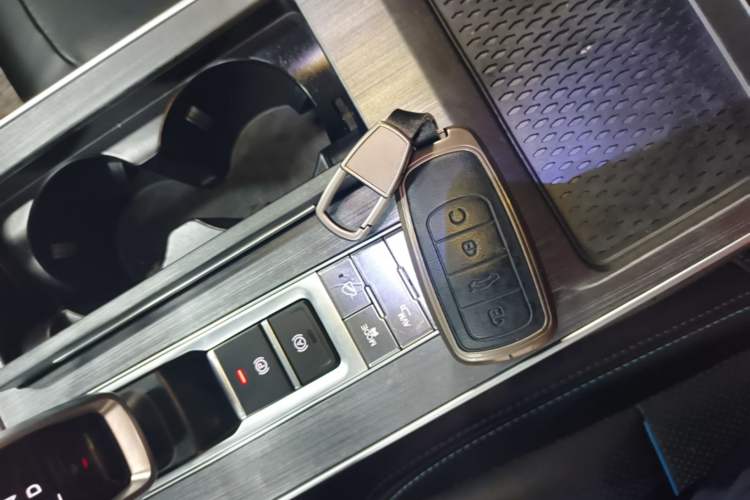 Used Chery Tiggo 7 PLUS 2021 Kunpeng Edition 1.6 TGDI DCT Prestige Model Vehicle Key