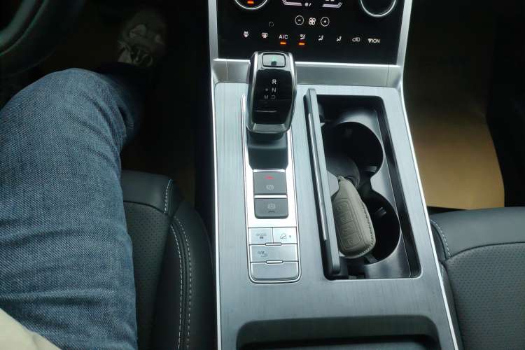 Used Chery Tiggo 7 PLUS 2021 Kunpeng Edition 1.6 TGDI DCT Prestige Model Gear Lever