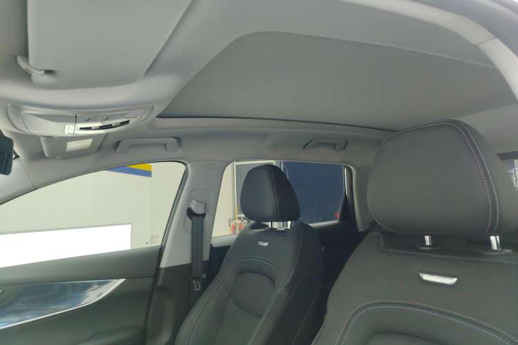 Used Chery Tiggo 7 PLUS 2021 Kunpeng Edition 1.6 TGDI DCT Prestige Model Headliner