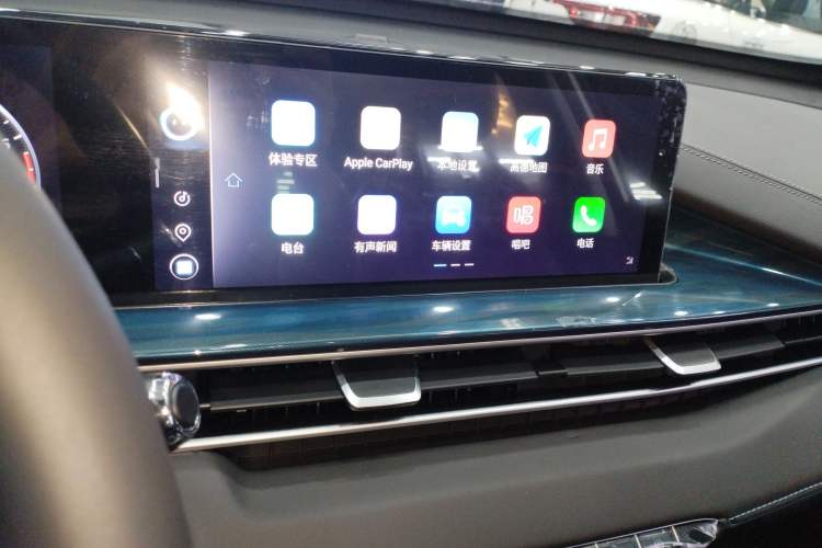 Used Chery Tiggo 7 PLUS 2021 Kunpeng Edition 1.6TGDI DCT Prestige Model+ Audio And AC Panel