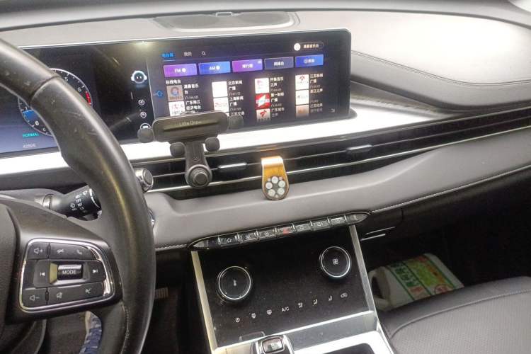 Used Chery Tiggo 7 PLUS 2021 Kunpeng Edition 1.6TGDI DCT Luxury Model Audio And AC Panel