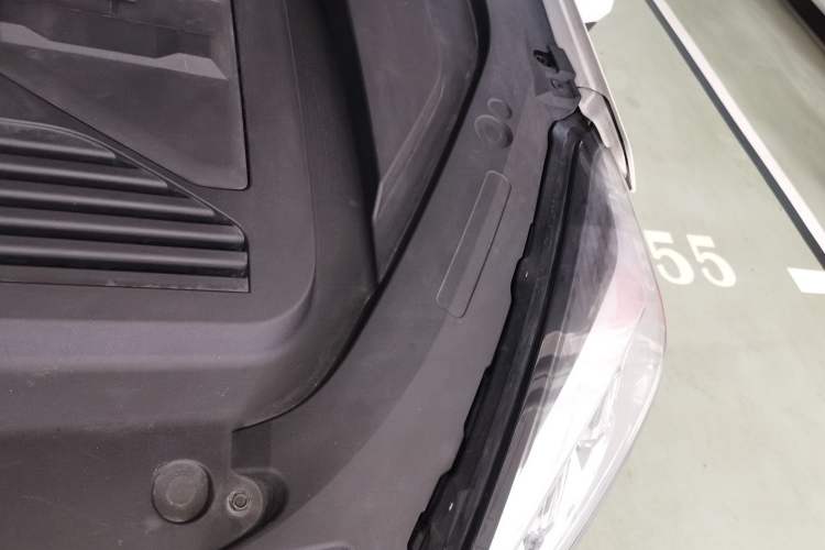 Used Chery Tiggo 7 PLUS 2021 Kunpeng Edition 1.6TGDI DCT Luxury Model Engine Bay Left