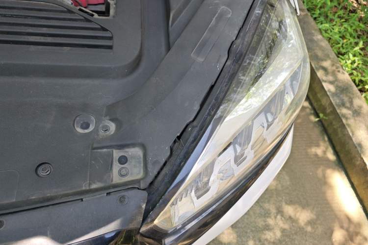 Used Chery Tiggo 7 PLUS 2021 Kunpeng Edition 1.6 TGDI DCT Prestige Model Engine Bay Left
