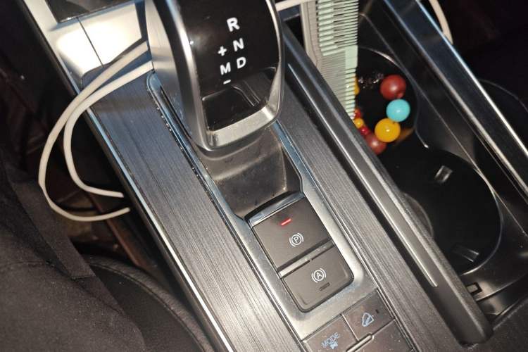 Used Chery Tiggo 7 PLUS 2021 Kunpeng Edition 1.6TGDI DCT Prestige Model+ Gear Lever