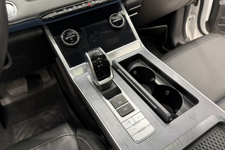 Used Chery Tiggo 7 PLUS 2021 Kunpeng Edition 1.6TGDI DCT Prestige Model+ Gear Lever
