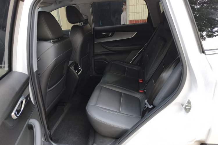 Used Chery Tiggo 7 PLUS 2021 1.5T CVT Prestige Model Interior 6