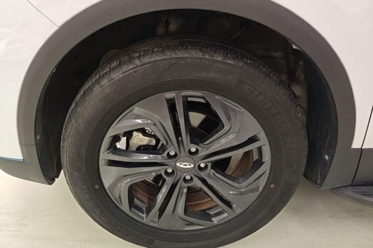 Used Chery Tiggo 7 PLUS 2021 Kunpeng Edition 1.6TGDI DCT Luxury Model Left Front Wheel Hub
