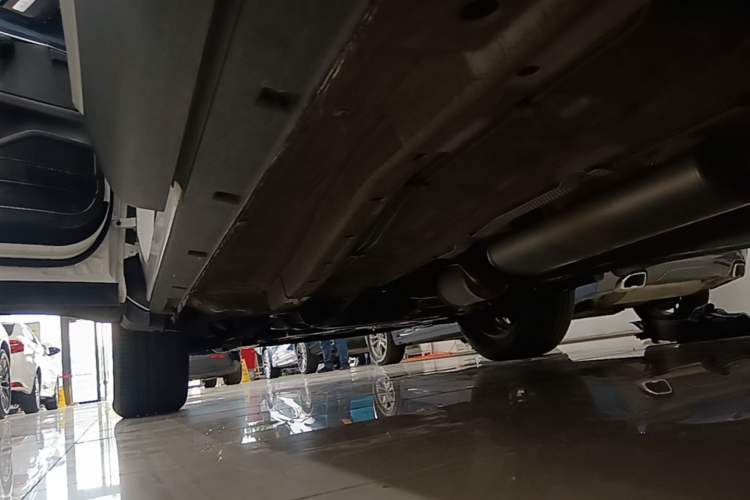 Used Chery Tiggo 7 PLUS 2021 Kunpeng Edition 1.6TGDI DCT Prestige Model+ Left Side Sill