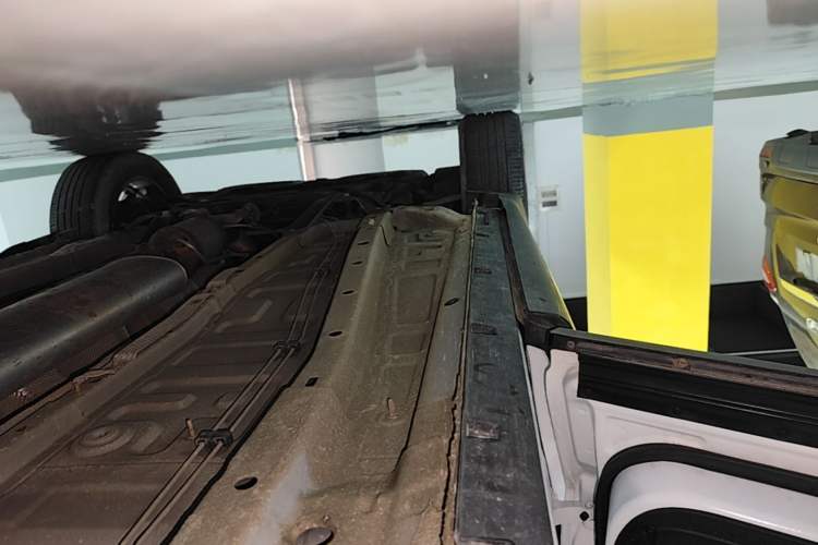 Used Chery Tiggo 7 PLUS 2021 Kunpeng Edition 1.6TGDI DCT Prestige Model+ Left Side Sill
