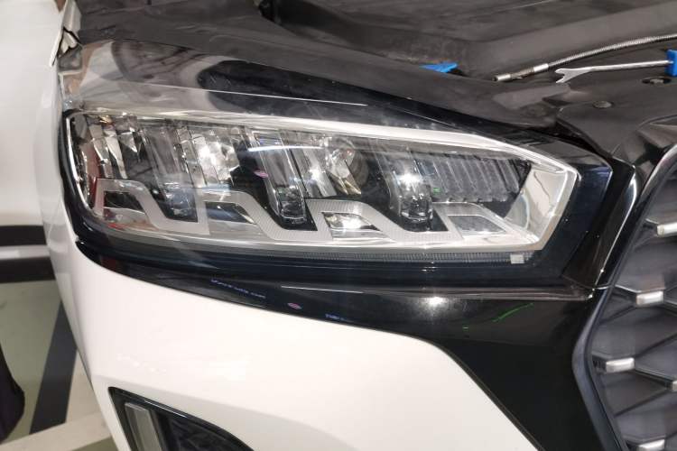 Used Chery Tiggo 7 PLUS 2021 Kunpeng Edition 1.6TGDI DCT Luxury Model Right Front Headlight
