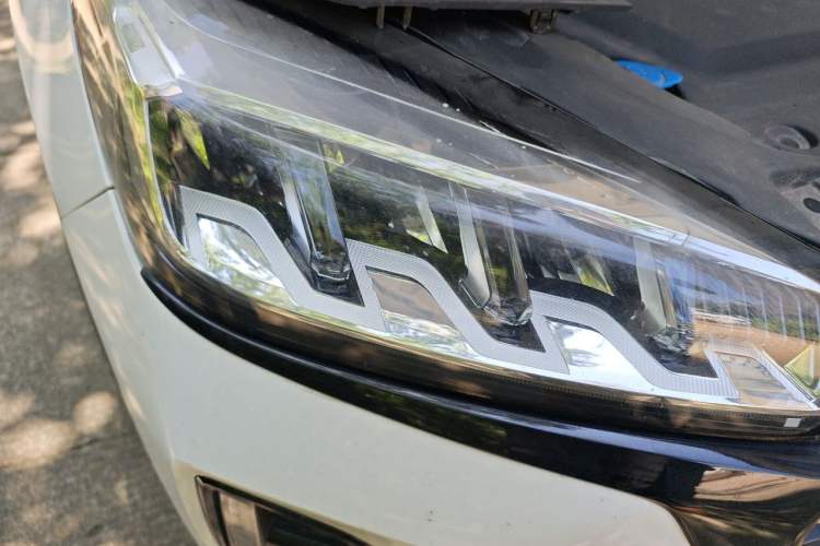 Used Chery Tiggo 7 PLUS 2021 Kunpeng Edition 1.6 TGDI DCT Prestige Model Right Front Headlight