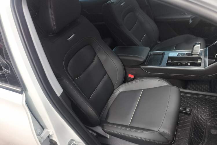 Used Chery Tiggo 7 PLUS 2021 1.5T CVT Prestige Model Right Front Seat