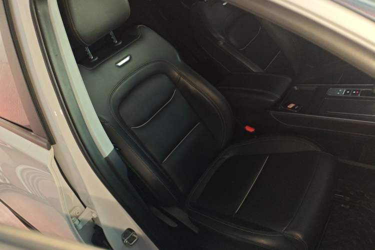 Used Chery Tiggo 7 PLUS 2021 1.5T CVT Luxury Model Right Front Seat
