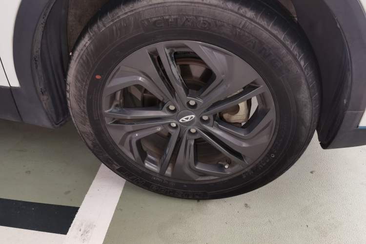 Used Chery Tiggo 7 PLUS 2021 Kunpeng Edition 1.6TGDI DCT Luxury Model Right Front Wheel Hub