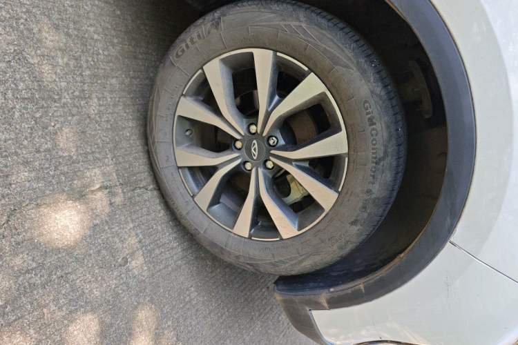 Used Chery Tiggo 7 PLUS 2021 Kunpeng Edition 1.6 TGDI DCT Prestige Model Right Front Wheel Hub