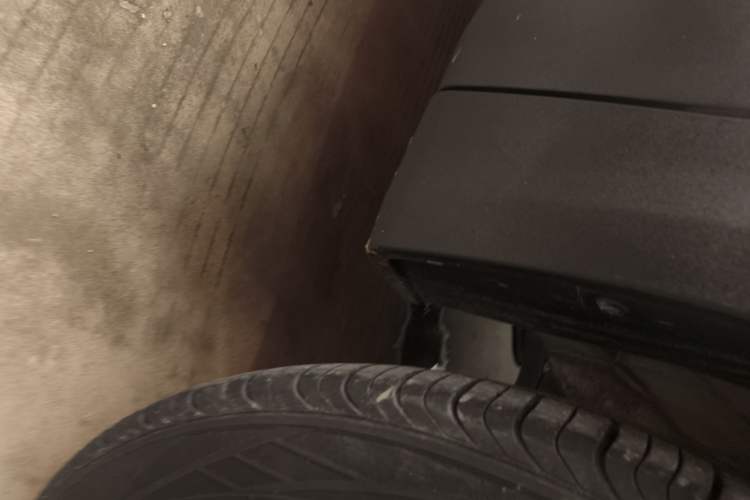 Used Chery Tiggo 7 PLUS 2021 1.5T CVT Prestige Model Right Side Sill