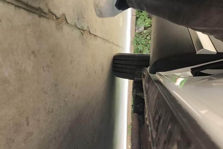Used Chery Tiggo 7 PLUS 2021 1.5T CVT Prestige Model Right Side Sill