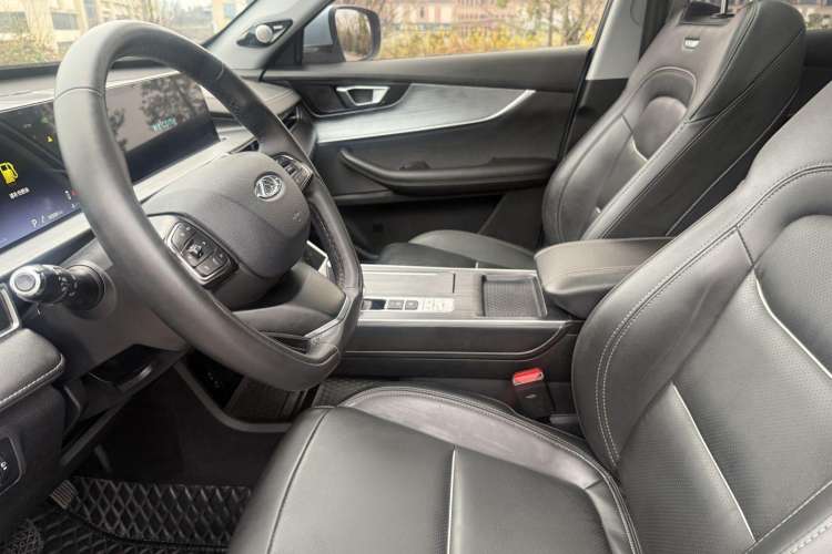 Used Chery Tiggo 7 PLUS 2022 1.5T CVT Luxury Edition+ Interior 2