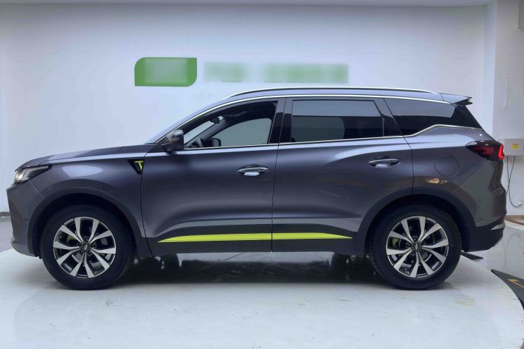 Used Chery Tiggo 7 PLUS 2022 1.5T CVT Noble Lady Yellow Limited Edition Premium Version Exterior 3