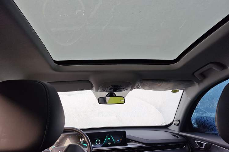 Used Chery Tiggo 7 PLUS 2022 Kunpeng Edition 1.6TGDI DCT Noble Yellow Limited Edition Premium Model Headliner