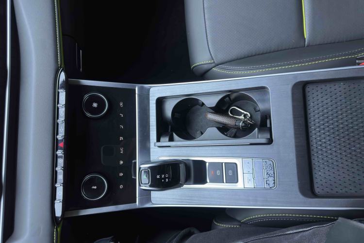Used Chery Tiggo 7 PLUS 2022 1.5T CVT Noble Lady Yellow Limited Edition Premium Version Interior 3