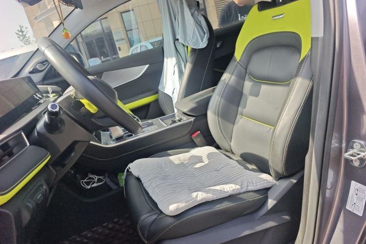 Used Chery Tiggo 7 PLUS 2022 1.5T CVT Noble Lady Yellow Limited Edition Premium Version Left Front Seat