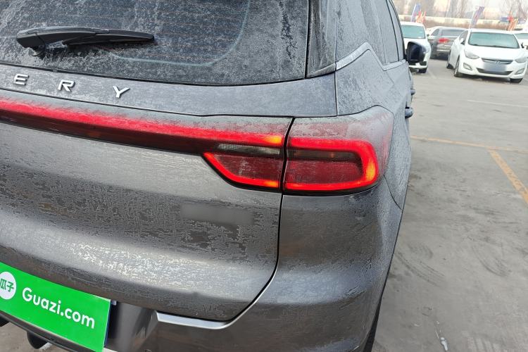 Used Chery Tiggo 7 PLUS 2022 Kunpeng Edition 1.6TGDI DCT Noble Yellow Limited Edition Premium Model Right Rear Taillight