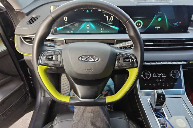 Used Chery Tiggo 7 PLUS 2022 Kunpeng Edition 1.6TGDI DCT Noble Yellow Limited Edition Premium Model Steering Wheel