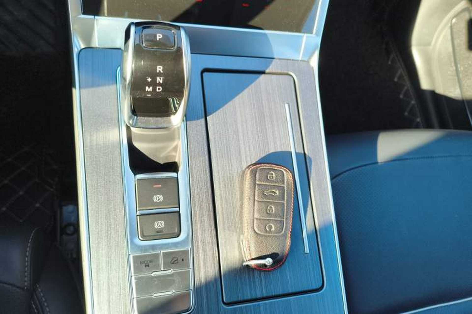 Used Chery Tiggo 7 PLUS 2022 1.5T CVT Luxury Version+ Gear Lever