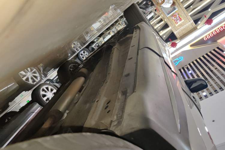 Used Chery Tiggo 7 PLUS 2022 1.5T CVT Luxury Edition+ Left Side Sill