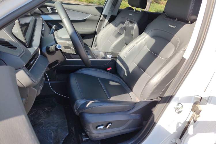 Used Chery Tiggo 7 PLUS 2022 1.5T CVT Luxury Version+ Right Front Seat