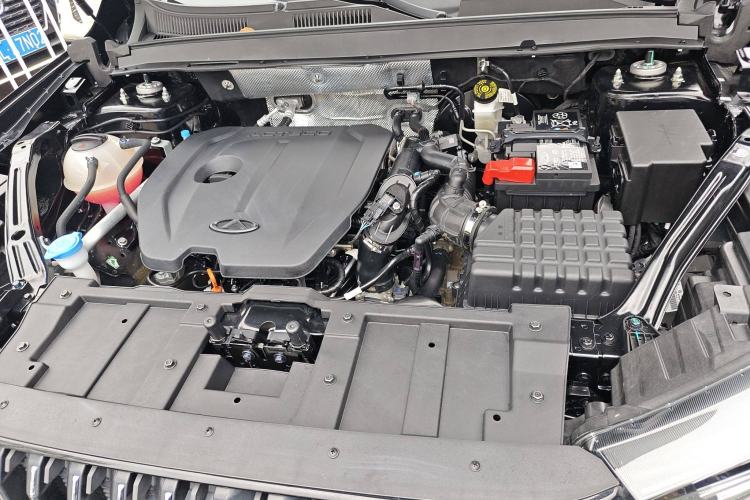 Used Chery Tiggo 7 PLUS 2023 Champion Edition 1.5 TGDI DCT Luxury Model Engine Bay
