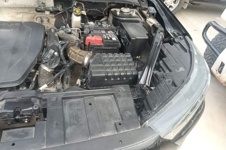 Used Chery Tiggo 7 PLUS 2023 Champion Edition 1.5 TCI CVT Extraordinary Version Engine Bay Left