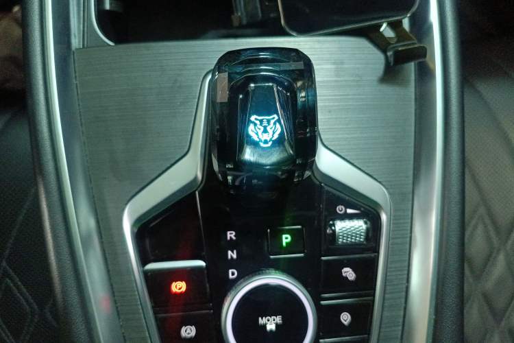 Used Chery Tiggo 7 PLUS 2023 1.6 TGDI DCT Prestige Edition Gear Lever