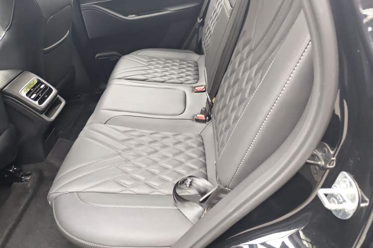 Used Chery Tiggo 7 PLUS 2023 Champion Edition 1.5 TGDI DCT Luxury Model Interior 4