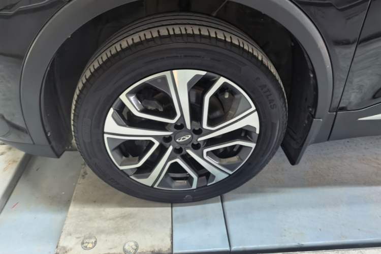 Used Chery Tiggo 7 PLUS 2023 1.6 TGDI DCT Luxury Model Left Front Wheel Hub
