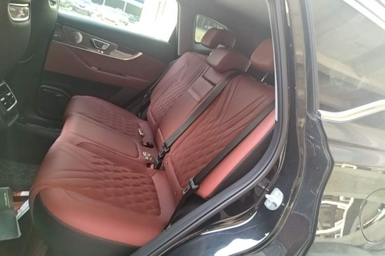 Used Chery Tiggo 7 PLUS 2023 Revised Version 1.6 TGDI DCT Prestige Edition Left Rear Seat