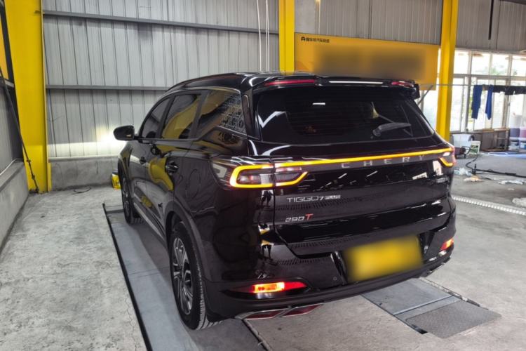 Used Chery Tiggo 7 PLUS 2023 1.6 TGDI DCT Luxury Model Rear Left 45 Deg