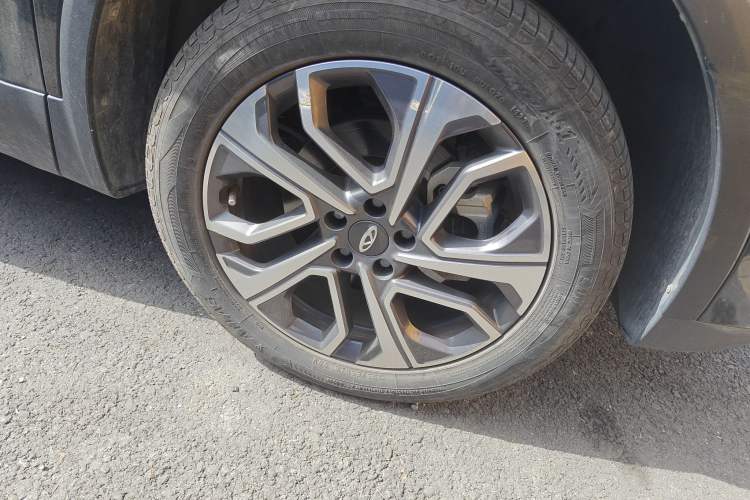 Used Chery Tiggo 7 PLUS 2023 Revised Version 1.6 TGDI DCT Prestige Edition Right Front Wheel Hub