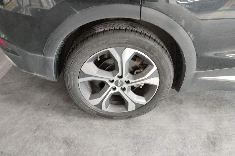Used Chery Tiggo 7 PLUS 2023 Revised 1.6 TGDI DCT Flagship Edition Right Rear Wheel Hub
