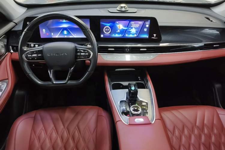 Used Chery Tiggo 7 PLUS 2023 1.6 TGDI DCT Luxury Model Center Console