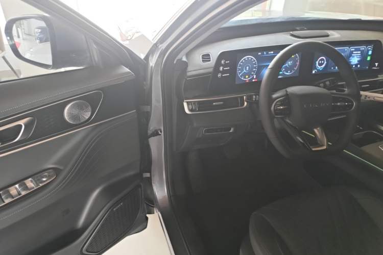 Used Chery Tiggo 7 PLUS 2023 1.6 TGDI DCT Prestige Edition Driver Seat