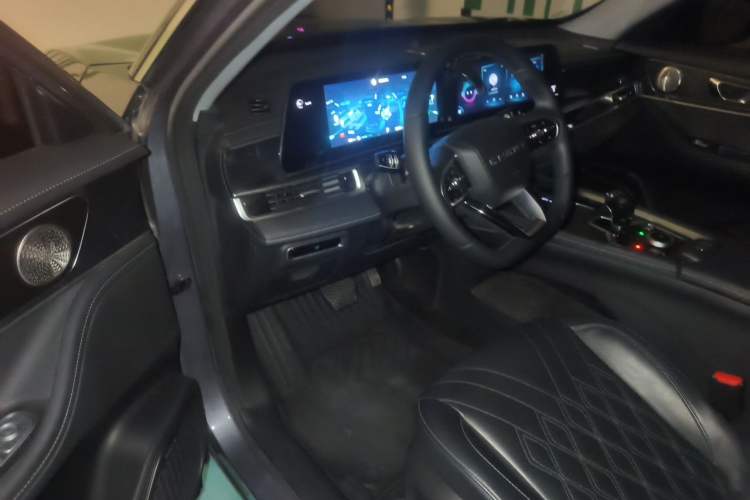Used Chery Tiggo 7 PLUS 2023 Champion Edition 1.5 TCI CVT Extraordinary Version Driver Seat