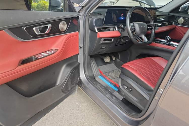 Used Chery Tiggo 7 PLUS 2023 Champion Edition 1.5 TCI CVT Extraordinary Version Driver Seat
