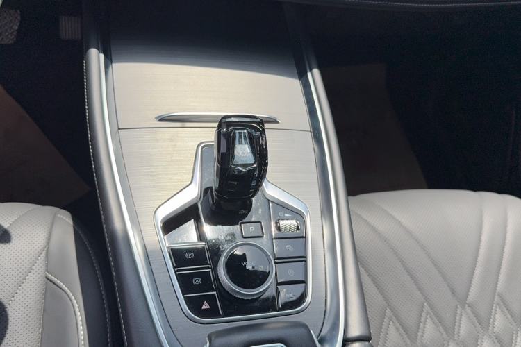 Used Chery Tiggo 7 PLUS 2023 1.6 TGDI DCT Prestige Edition Gear Lever