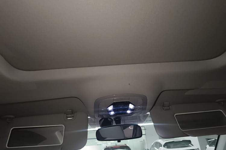 Used Chery Tiggo 7 PLUS 2023 Facelift 1.6 TGDI DCT Luxury Model Headliner