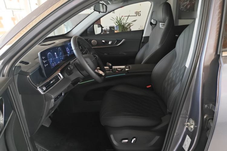 Used Chery Tiggo 7 PLUS 2023 1.6 TGDI DCT Prestige Edition Left Front Seat